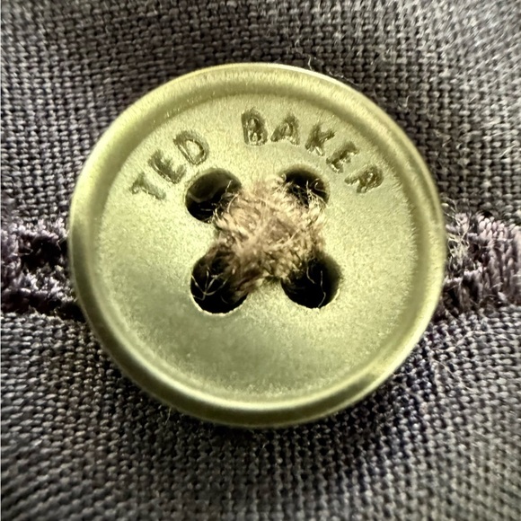 TED BAKER Navy Dress Shirt | Bold Cuff Detail | Luxe Stretch Fit | L - Picture 5 of 14